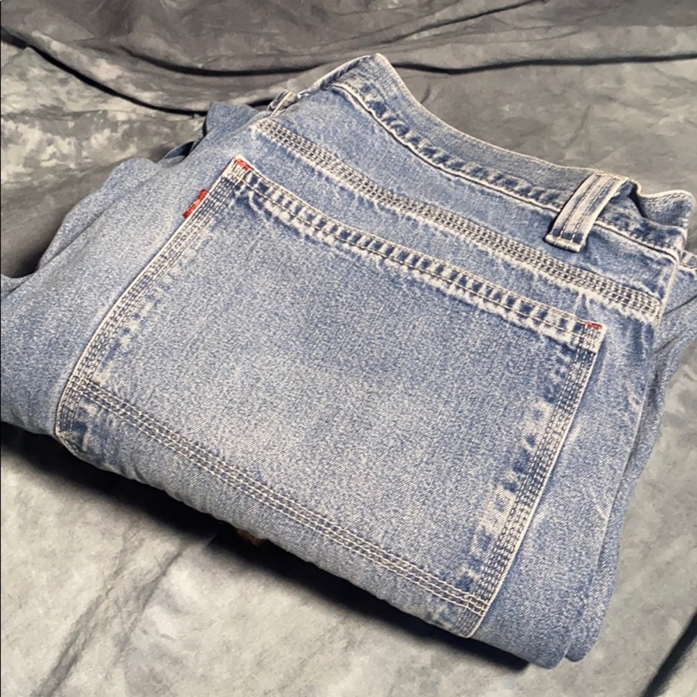 Levi’s Distressed Mens Jeans size W38 L32 🥳 Host Pick 🥳